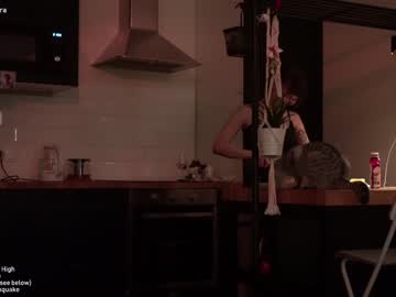 girl hernamewasdira image #6125314