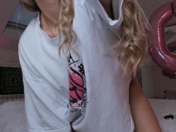 girl yononeey image #5384262