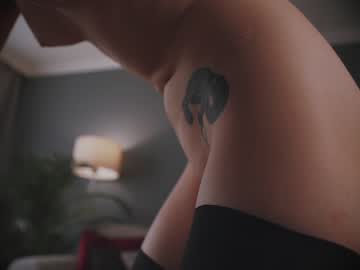 girl auddicted image #4121370