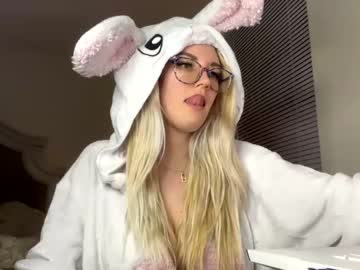 girl mariah95 image #4098703