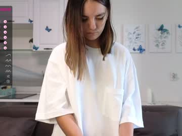 girl karalyons image #4979669