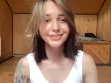 girl oooops__ image #1960097