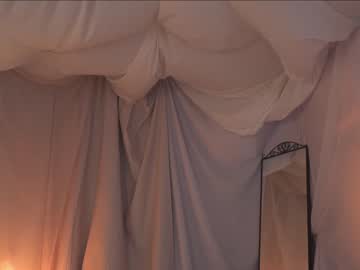 girl kateuwugirl image #6195440