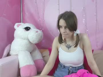 girl mittisky image #2673747