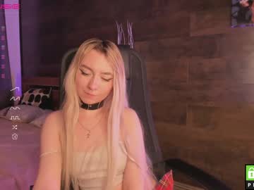 girl yolandabertha image #3747375