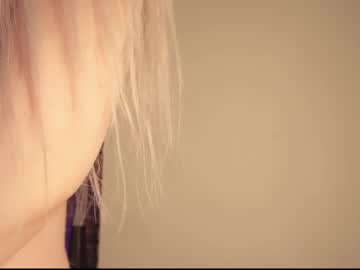 girl yolandabertha image #4225991