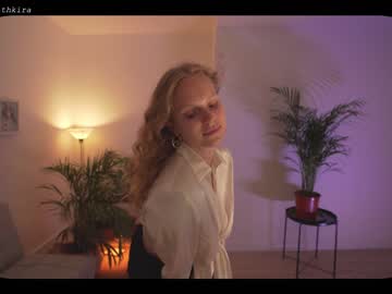 girl chillwithkira image #2011685