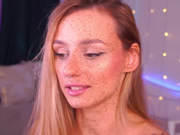 girl artease image #3309076