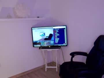 girl antonia_shine image #424502