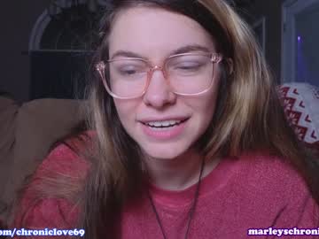 girl chroniclove image #6120647