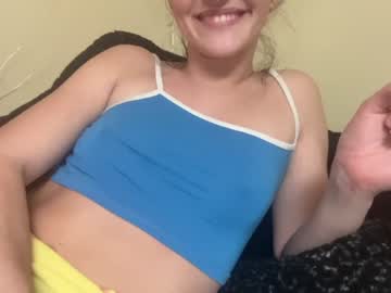 girl ssneakyssarah image #2616119