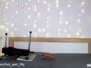 girl hot_wet_lilly image #2728007