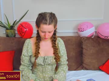 girl toxl image #1019913