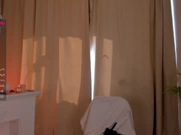 girl juliepenningtona image #4987765