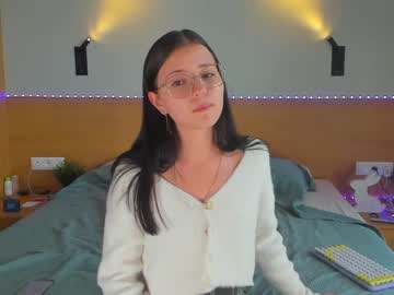girl sweetie_karoline image #2862406