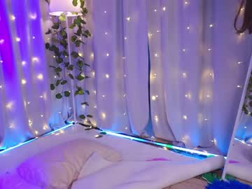 girl helenmoors image #5353876