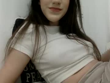 girl xprsv image #4046768