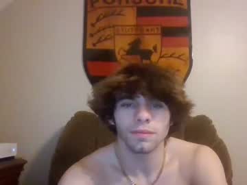 man kingdonut420 image #6456050