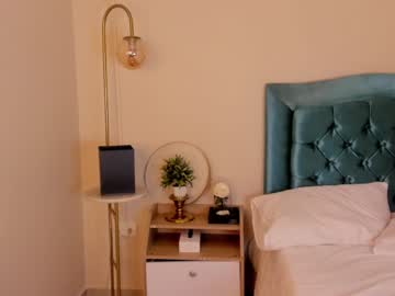 lucia_aven sex webcam