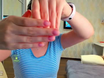 girl demurelixir image #3015708
