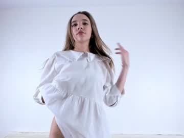 girl milana_gross image #4331412