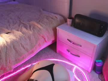 girl pinkncrazy image #3665111