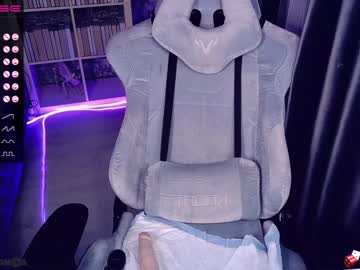 girl _b_a_n_s_h_e_e_ image #1401613