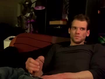 man hitmeupleo image #1146099
