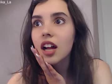 girl nika_la_sun image #3925507