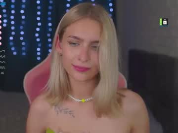 girl _icelady image #2177998