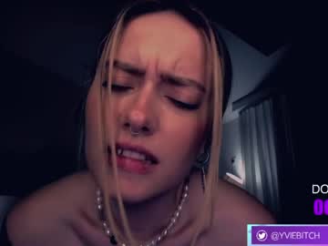 girl _yvie_ image #4760989