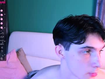 aaron_yam sex webcam