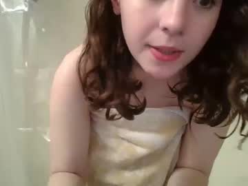 girl into_the_panda image #3033543
