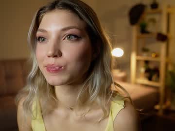 girl darlineash image #7010912