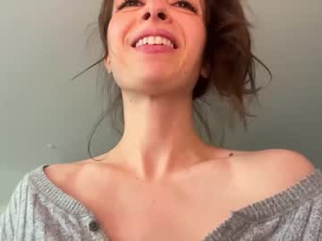 girl rosykindred image #4182717