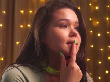 girl helenmoors image #4398448