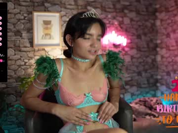 girl pookie_poo image #5630882