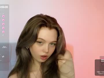 girl small_blondee image #4493970