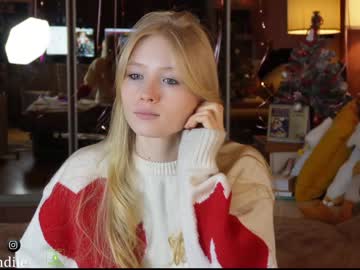 girl bestblondiiecb image #6333519