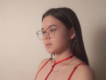 girl helenmoors image #3976773