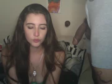 couple a_mariejuana69 image #5207405