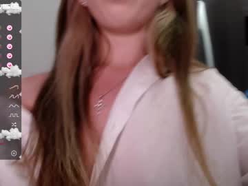 girl small_blondee image #2506284