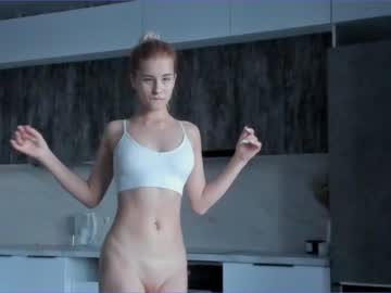 girl juliaberrin image #2840998