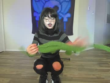 girl salemhex image #4067508