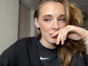 girl nickisymms_ image #3861388