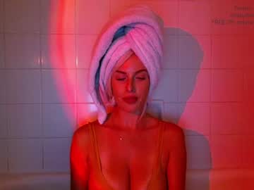 girl catberg image #3675289