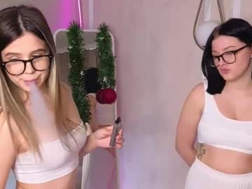 phyllisheart sex webcam