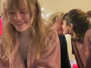 girl junabuz image #3333361