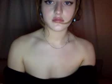 girl jenniferanielica image #7041372
