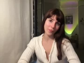 girl silkcherryy image #4205594